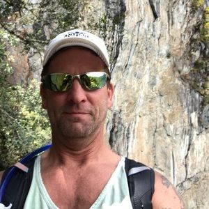 Meet your Posher, Derek